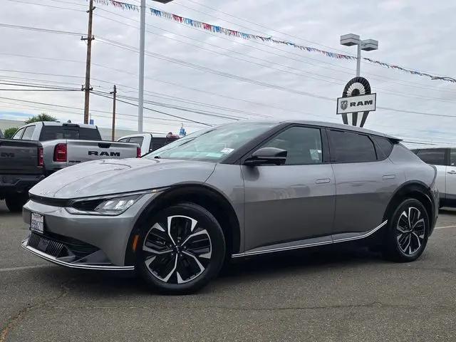 2022 Kia EV6 Wind