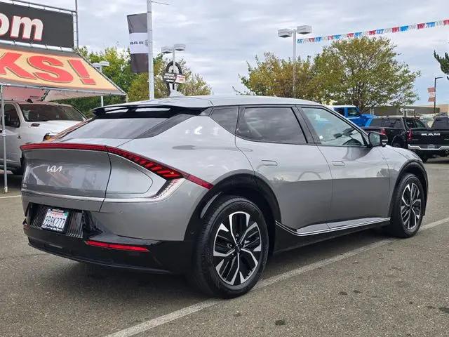 2022 Kia EV6 Wind