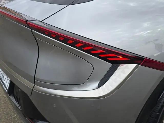 2022 Kia EV6 Wind