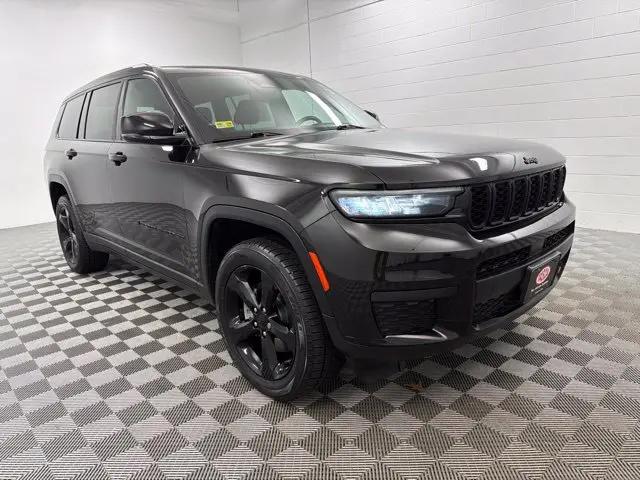 2021 Jeep Grand Cherokee Altitude 4x4 for sale in Cranston, RI