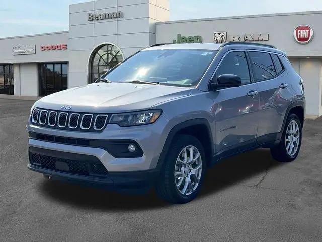 2023 Jeep Compass Latitude Lux FWD