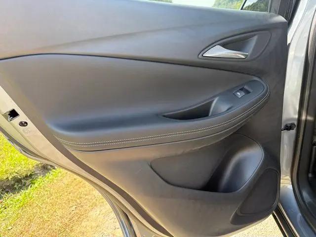 2022 Buick Encore GX FWD Select