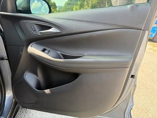 2022 Buick Encore GX FWD Select