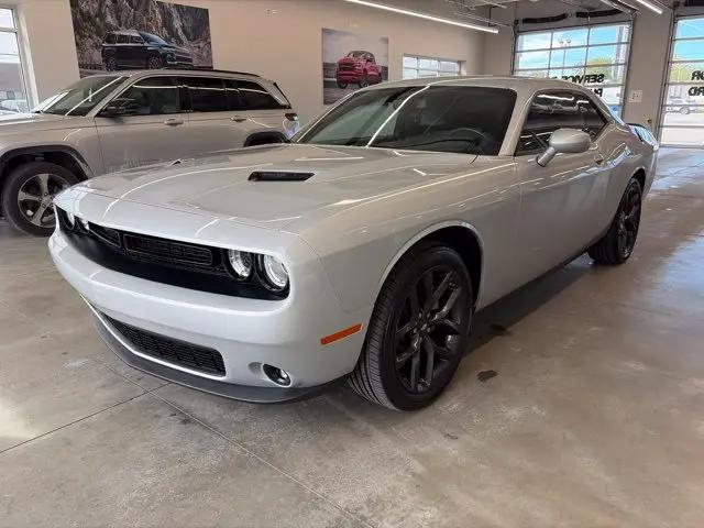 2022 Dodge Challenger SXT for sale in FORT GRATIOT, MI