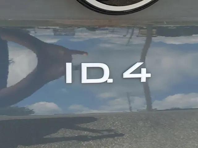 2025 Volkswagen ID.4 AWD Pro S