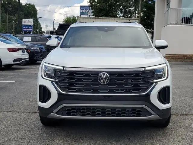 2025 Volkswagen Atlas Cross Sport 2.0T SE w/Technology for sale in Cornelius, NC