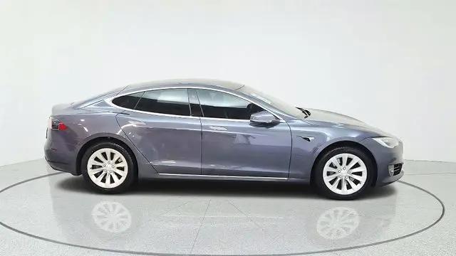 2018 Tesla Model S 75D