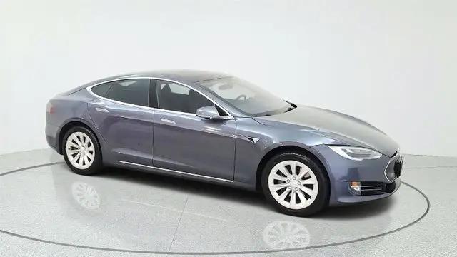 2018 Tesla Model S 75D