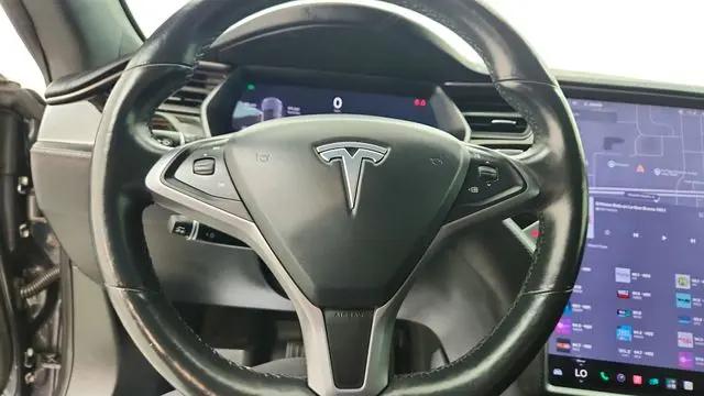 2018 Tesla Model S 75D