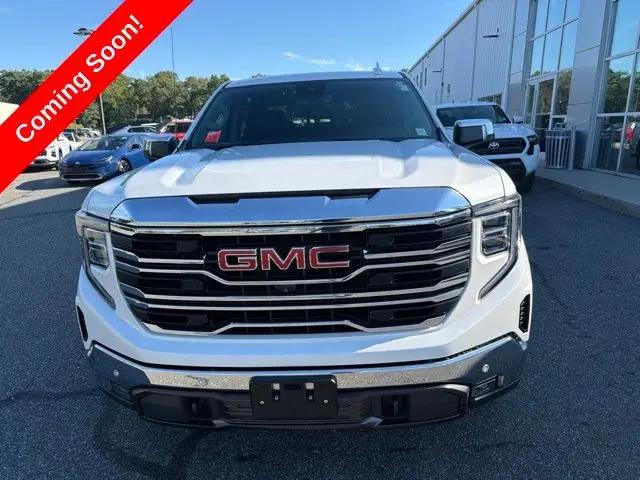 2022 GMC Sierra 1500 4WD Crew Cab Short Box SLT for sale in Riverhead, NY