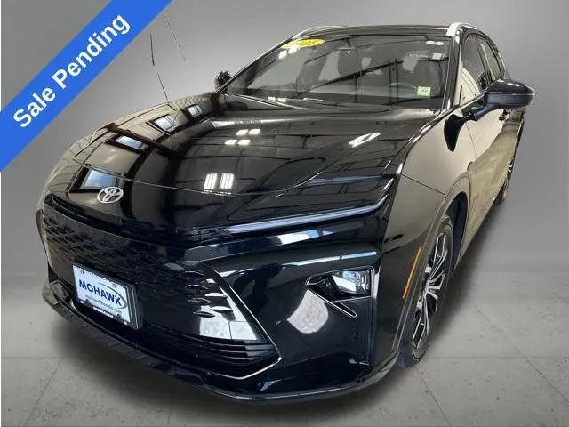 2025 Toyota Crown Signia XLE for sale in Scotia, NY