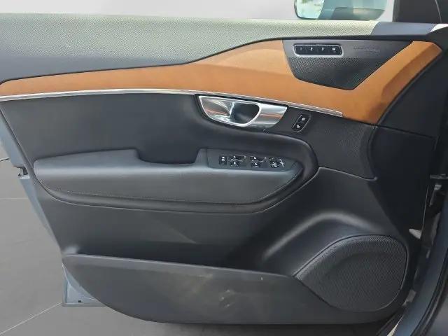 2023 Volvo XC90 B6 Plus 7-Seater
