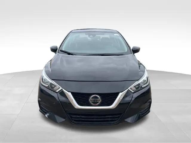 2021 Nissan Versa SV Xtronic CVT