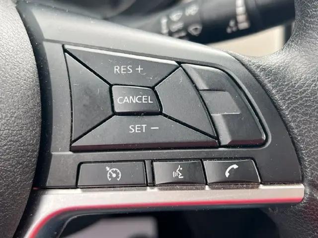 2021 Nissan Versa SV Xtronic CVT