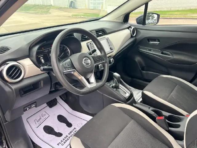 2021 Nissan Versa SV Xtronic CVT