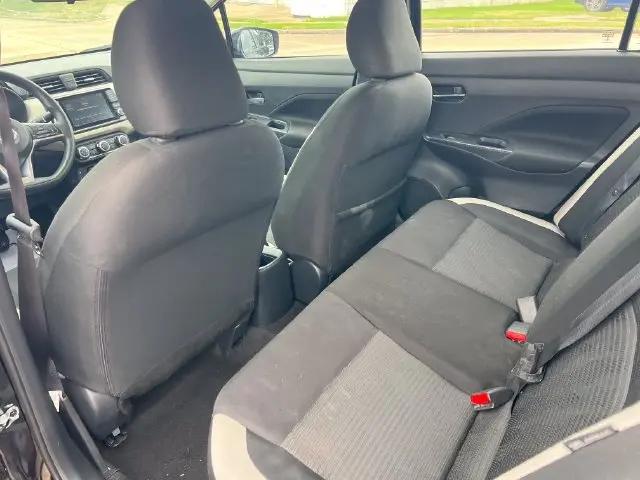 2021 Nissan Versa SV Xtronic CVT