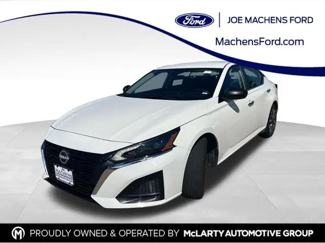 2025 Nissan Altima SV FWD for sale in Columbia, MO
