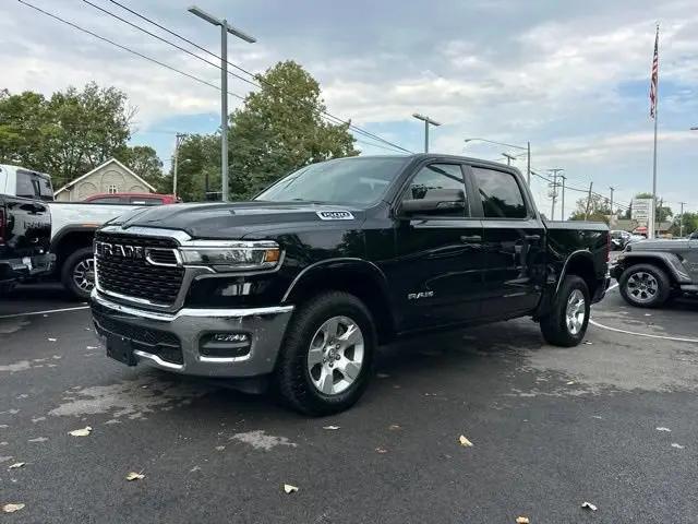 2025 Ram 1500 Big Horn Crew Cab 4x4 57 Box
