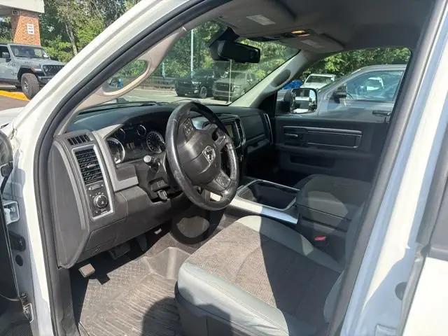 2017 Ram 1500 SLT
