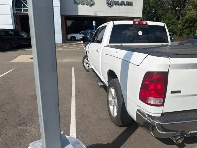 2017 Ram 1500 SLT