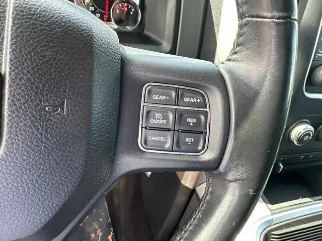 2017 Ram 1500 SLT