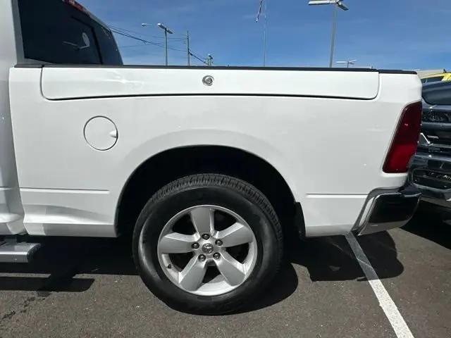 2017 Ram 1500 SLT