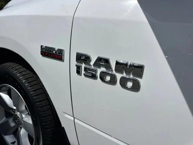 2017 Ram 1500 SLT
