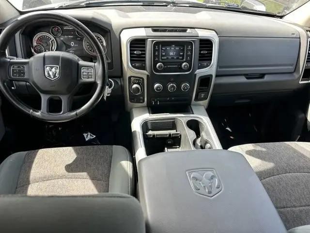 2017 Ram 1500 SLT
