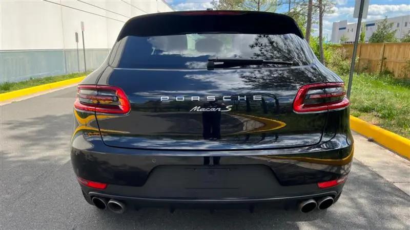 2016 Porsche Macan S