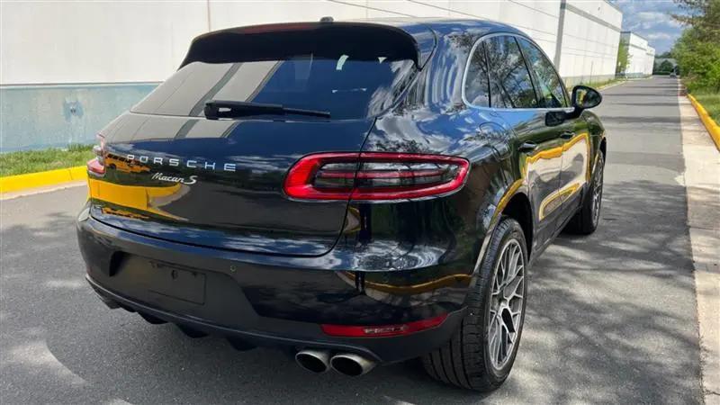 2016 Porsche Macan S