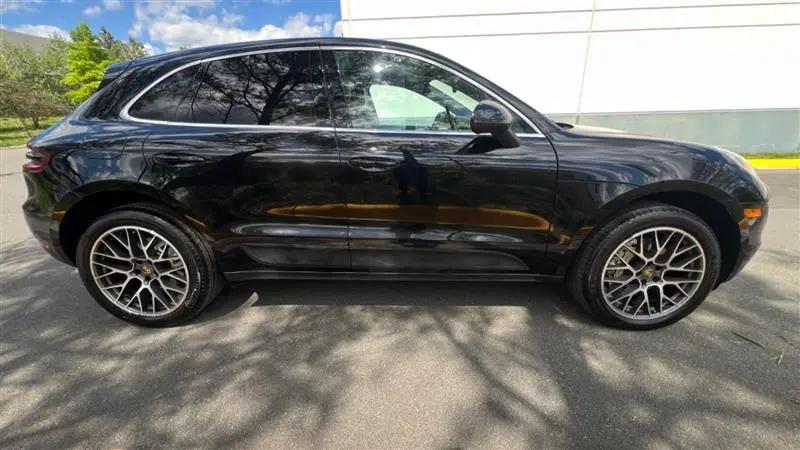 2016 Porsche Macan S