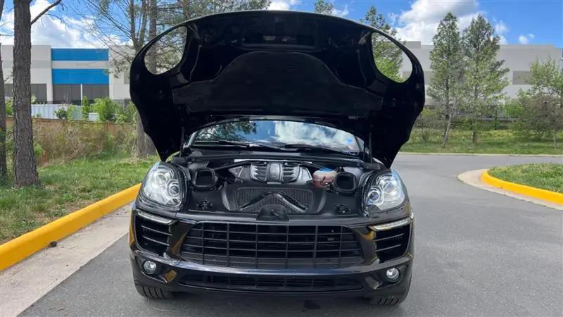 2016 Porsche Macan S