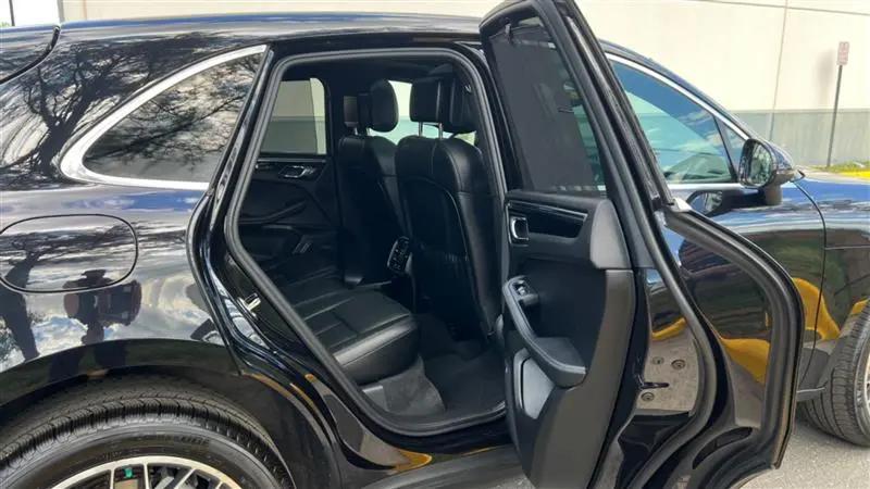 2016 Porsche Macan S