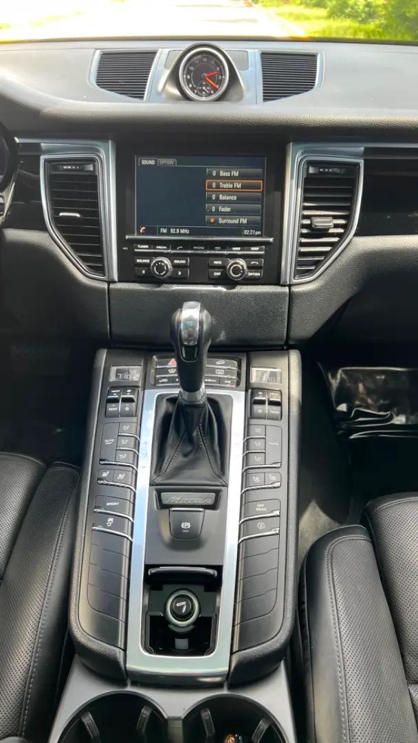 2016 Porsche Macan S