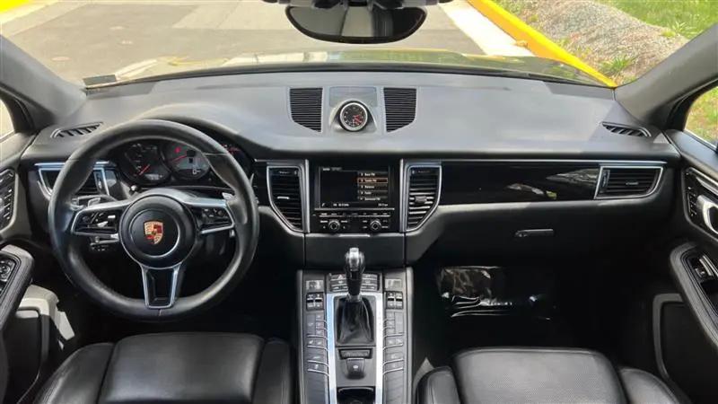 2016 Porsche Macan S