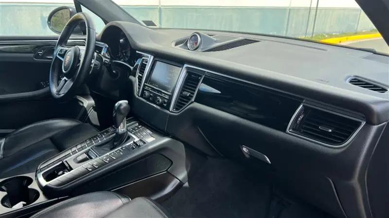 2016 Porsche Macan S