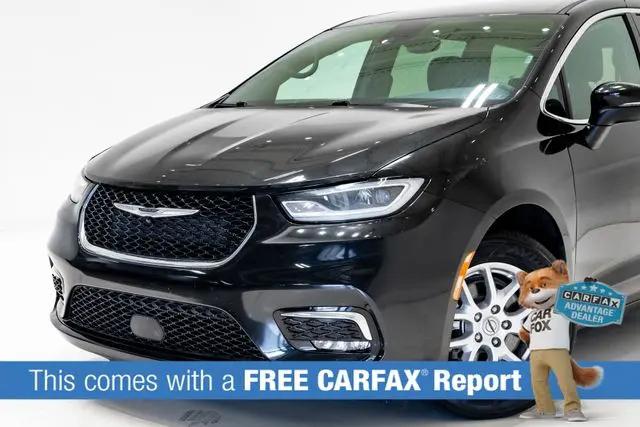 2023 Chrysler Pacifica Touring