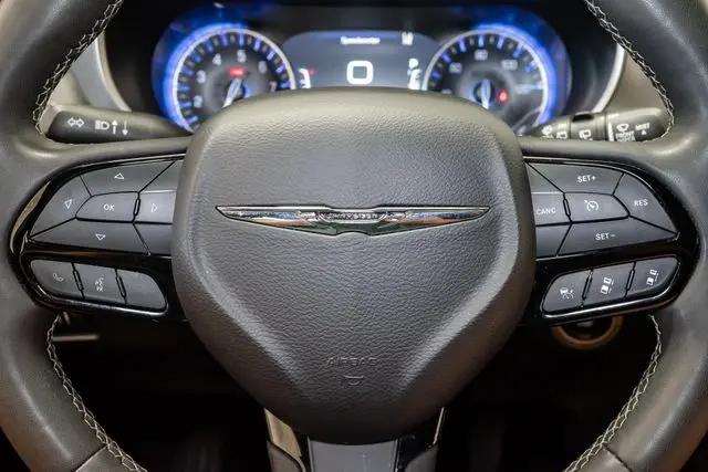 2023 Chrysler Pacifica Touring