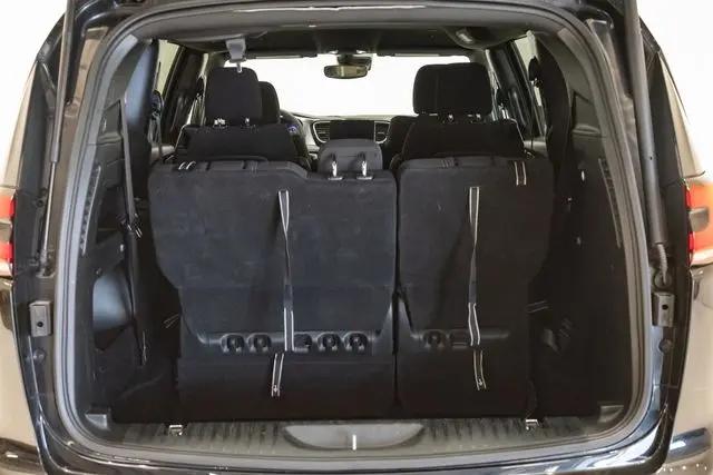 2023 Chrysler Pacifica Touring
