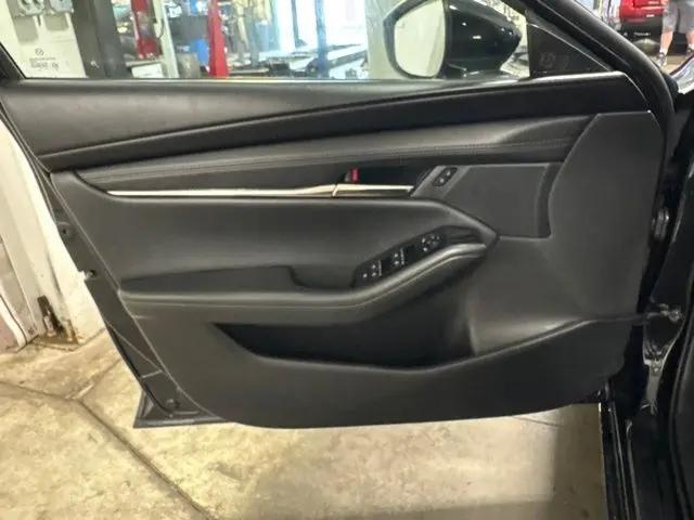 2025 Mazda Mazda3 2.5 S Preferred