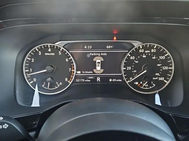 2025 Nissan Pathfinder SL 4WD