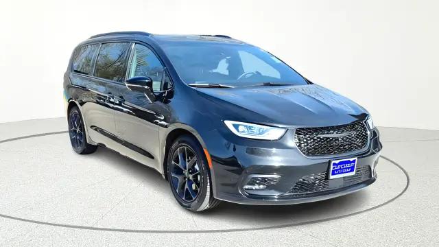 2025 Chrysler Pacifica Limited for sale in Irving, TX