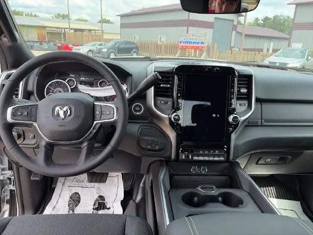 2026 Ram 3500 Big Horn Crew Cab 4x4 64 Box