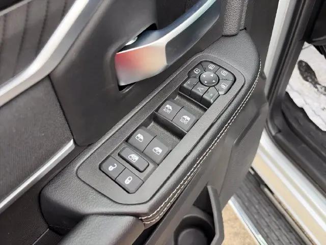 2026 Ram 3500 Big Horn Crew Cab 4x4 64 Box