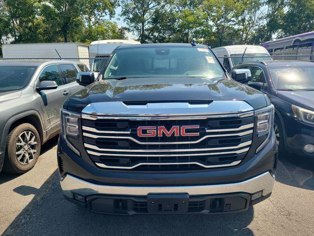 2023 GMC Sierra 1500 4WD Crew Cab Short Box SLT