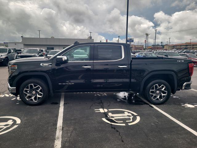 2023 GMC Sierra 1500 4WD Crew Cab Short Box SLT