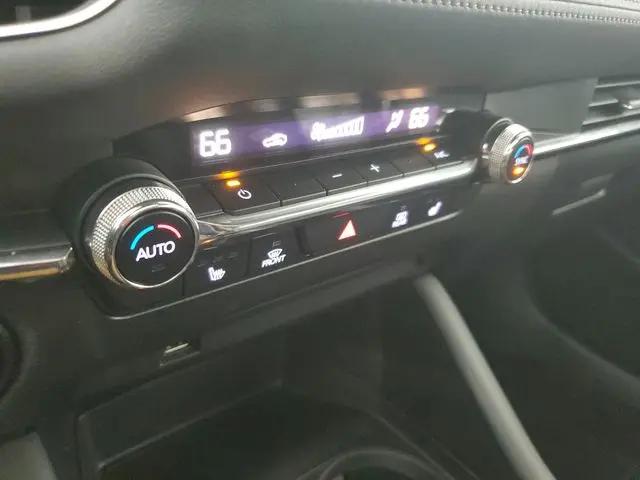 2021 Mazda Mazda3 Premium