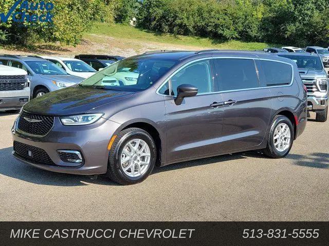 2022 Chrysler Pacifica Touring L for sale in Milford, OH