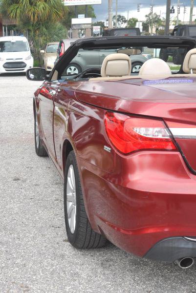 2011 Chrysler 200 Touring