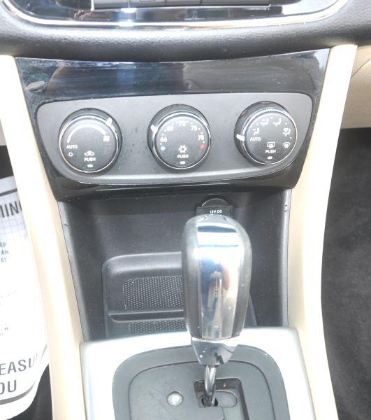 2011 Chrysler 200 Touring
